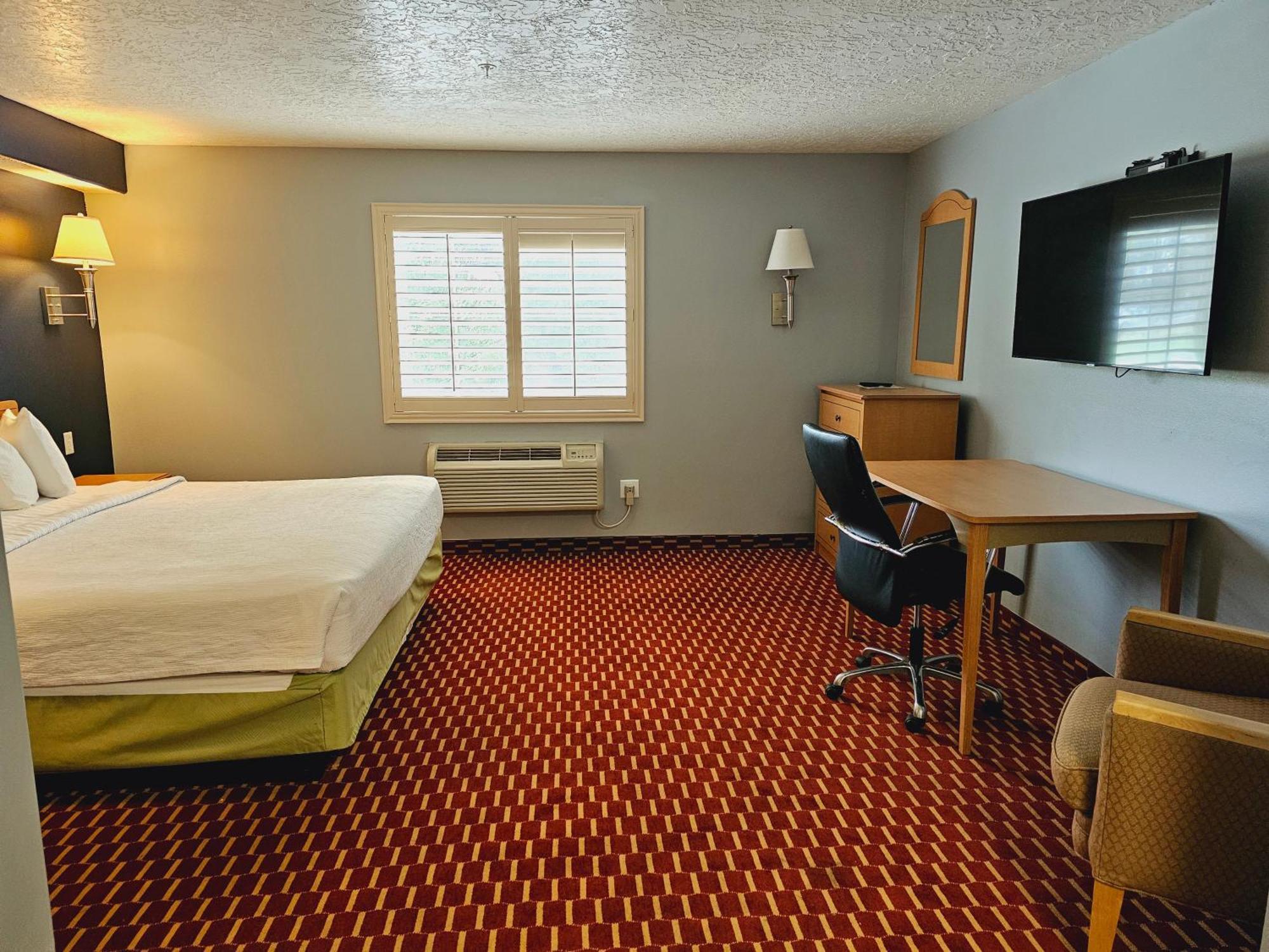 Executive Inn & Suites Extended Stay - Vernal Bagian luar foto