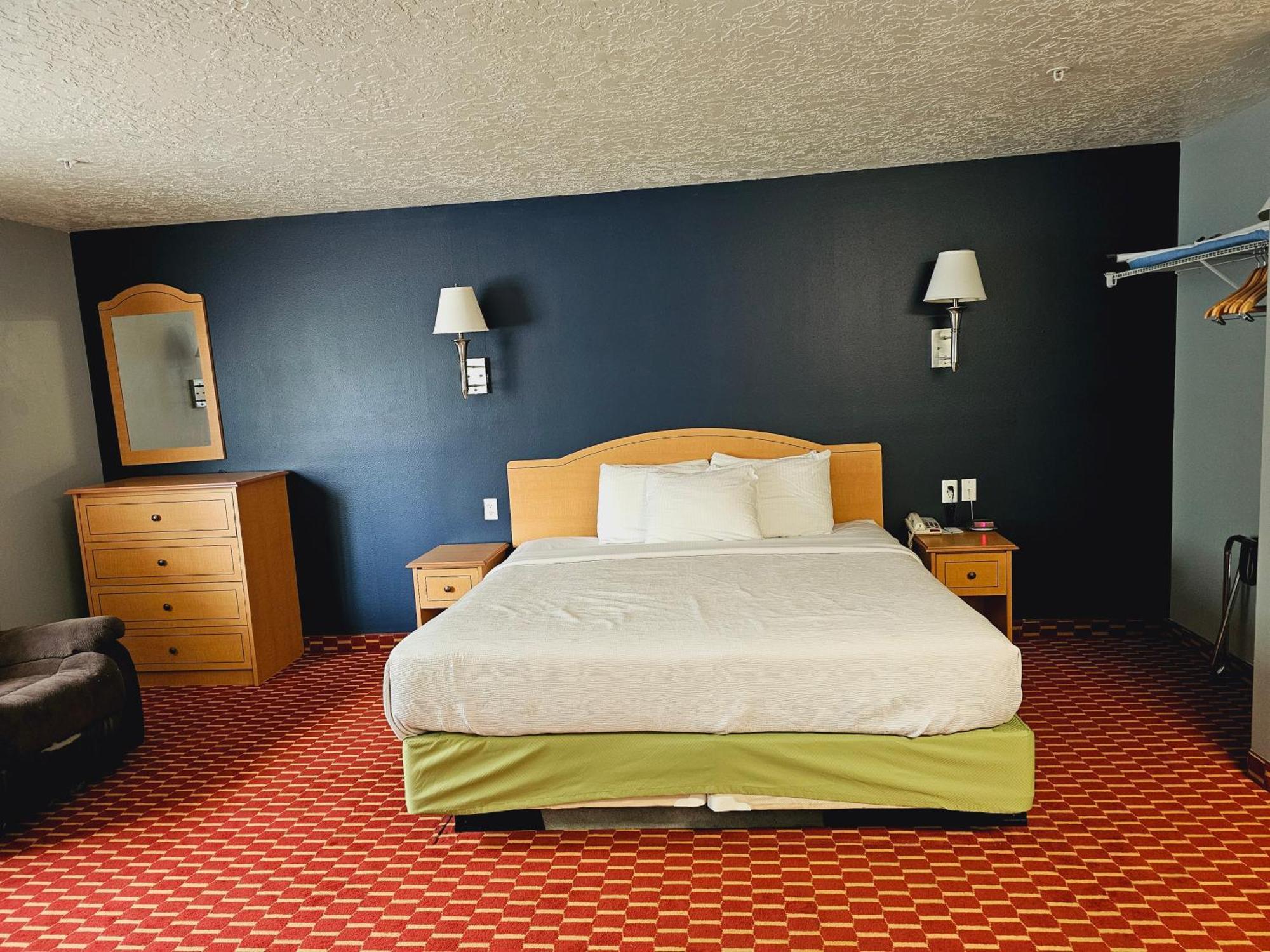 Executive Inn & Suites Extended Stay - Vernal Bagian luar foto