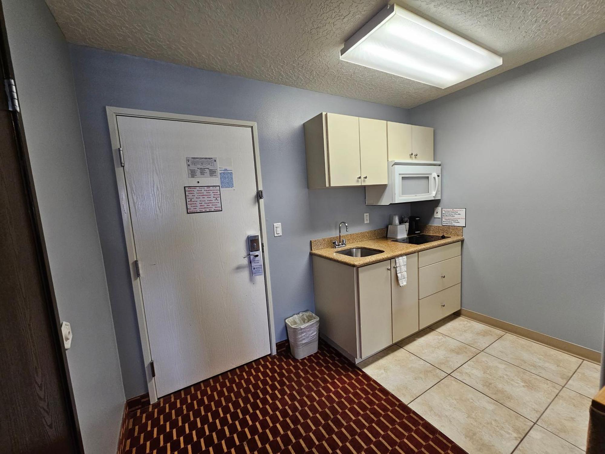 Executive Inn & Suites Extended Stay - Vernal Bagian luar foto